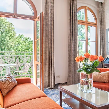 Belvedere & Hotel Frantiskovy Lazne