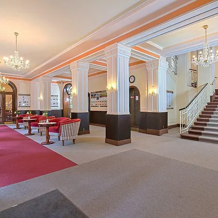 Belvedere & Frantiskovy Lazne