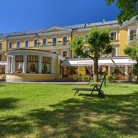 Отель Belvedere &